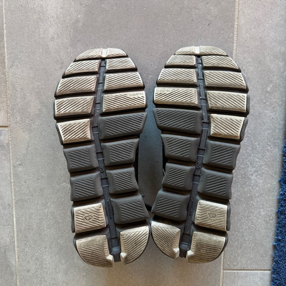 OnCloud runners - Used no flaws - Picture 3 of 6